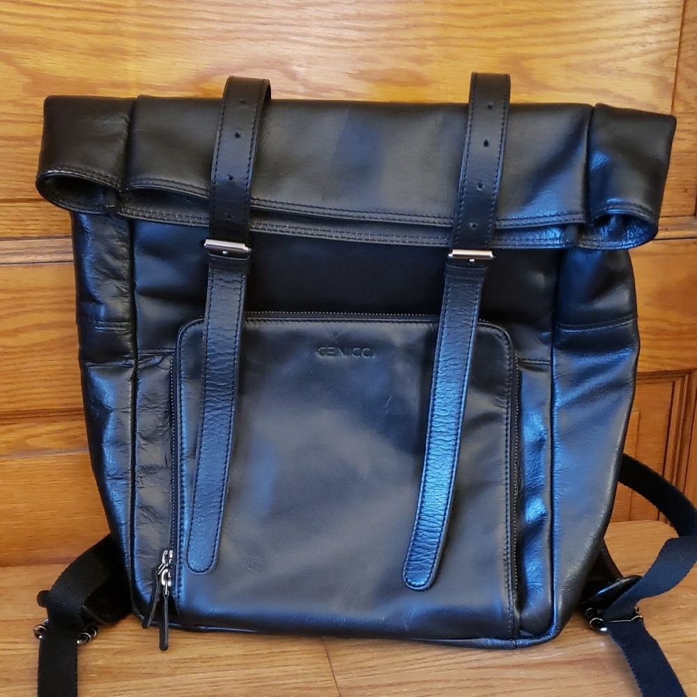 GENNCI Jason Black Leather Backpack